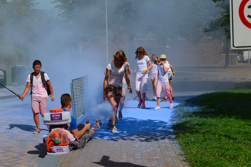 ../Images/Color fun run 2015 044.jpg
